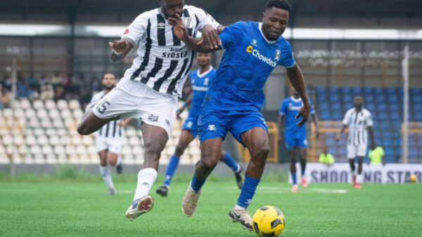 Ranchers Bees vs Rivers United